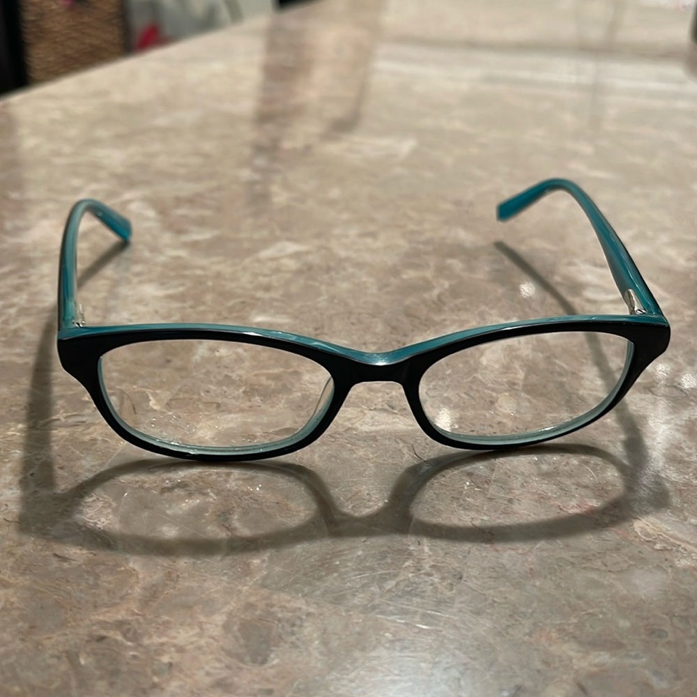 Converse kids eye glasses. FRAMES